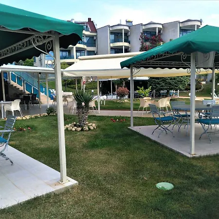 Baratero Vlas Marina Lejlighed