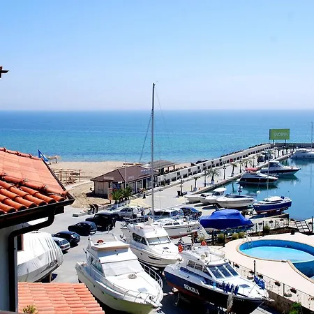 Апартаменты Baratero Vlas Marina Свети-Влас